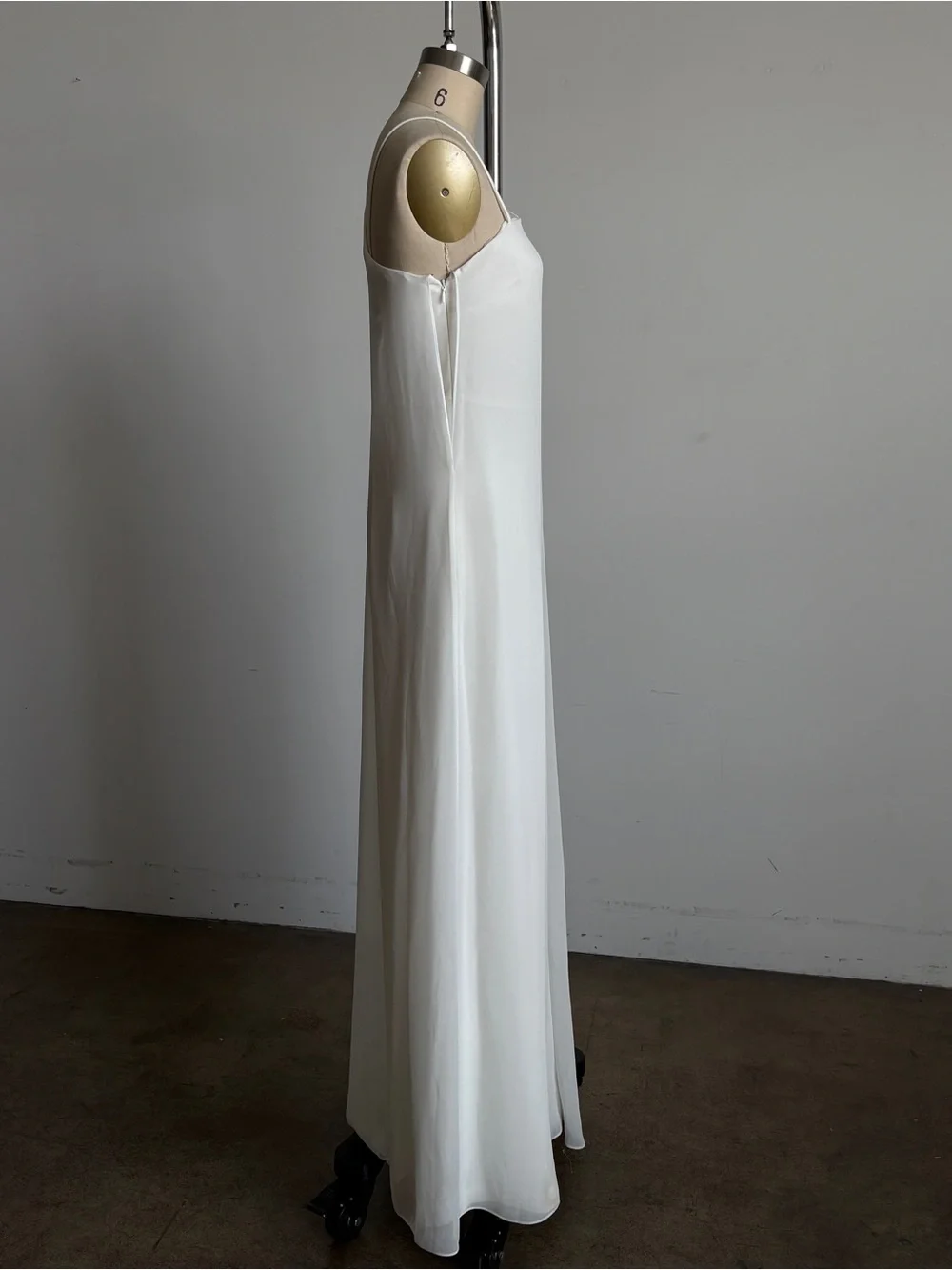 $795 NWT Halston “Chelsea” OS One-Shoulder Jumpsuit in Pristine Sz 6 - Picture 5 of 15
